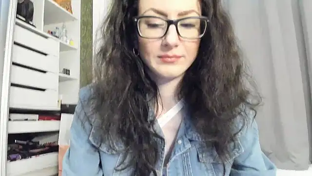 Baby Jewel online show from October 2025 10:07:01 AM