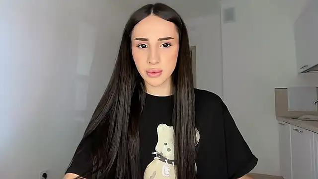 Kim Oberlin  online show from March 2026 12:05:01 PM