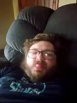 mikesfatdick online show from December 2024 05:10:01 PM