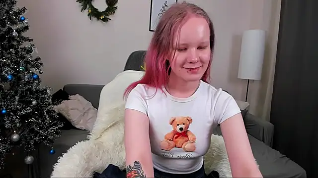 Snapshot of boostyboobs chatting on December 2024 03:27:02 AM boostyboobs online show from December 2024 03:27:02 AM