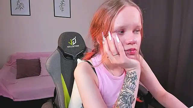 Snapshot of boostyboobs chatting on February 2025 12:27:02 AM boostyboobs online show from February 2025 12:27:02 AM