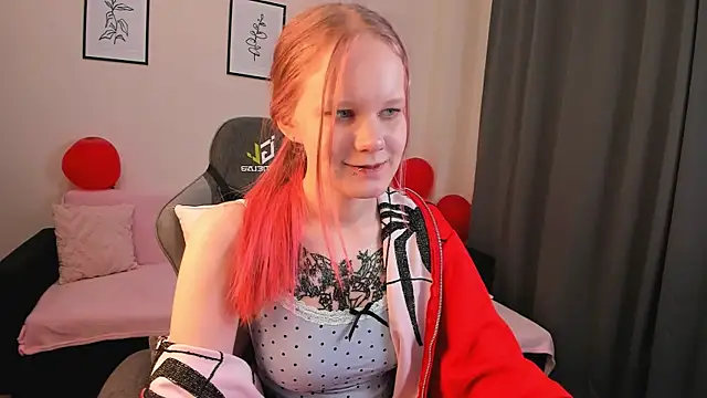 Snapshot of boostyboobs chatting on March 2025 09:09:02 PM boostyboobs online show from March 2025 09:09:02 PM