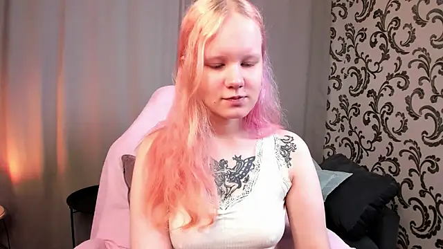 Snapshot of boostyboobs chatting on September 2025 03:06:02 AM boostyboobs online show from September 2025 03:06:02 AM