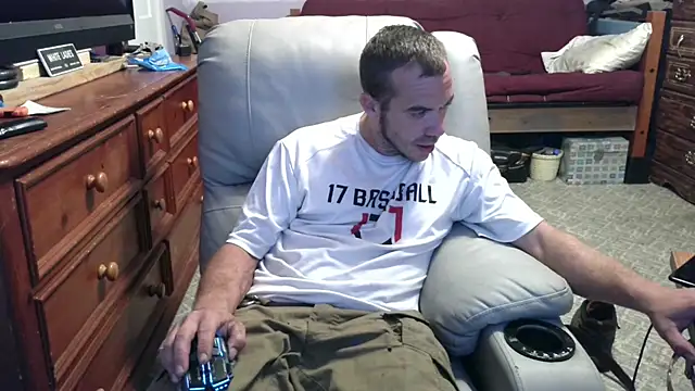 ScubaStevex online show from October 2025 01:33:02 AM