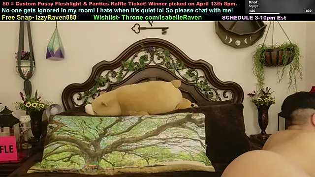Snapshot of IsabelleRaven chatting on April 2026 09:15:02 PM IsabelleRaven online show from April 2026 09:15:02 PM