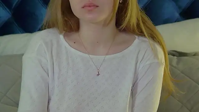 SelinSwarovski online show from April 2026 07:58:02 PM