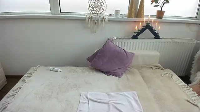 Arya Shinex online show from January 2025 11:00:02 AM