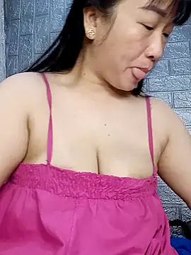 Snapshot of Basabetnga chatting on October 2025 10:15:01 PM Basabetnga online show from October 2025 10:15:01 PM