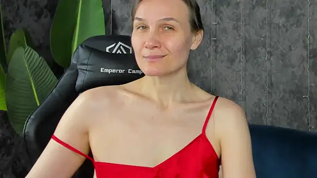 Snapshot of Lillian_White chatting on April 2026 04:46:01 AM Lillian White online show from April 2026 04:46:01 AM