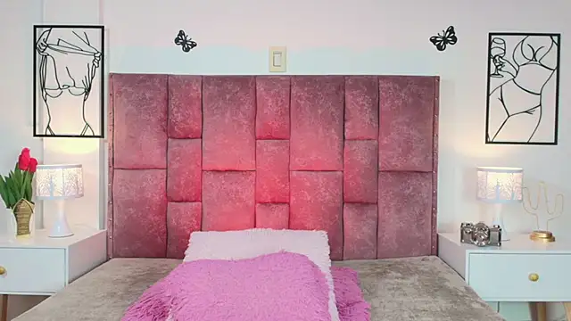 Snapshot of NicolMiller4 chatting on April 2026 02:15:02 AM NicolMiller4 online show from April 2026 02:15:02 AM