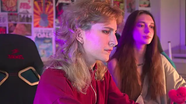 LuxRayi online show from January 2025 06:12:02 PM