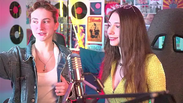 LuxRayi online show from January 2025 03:16:02 PM