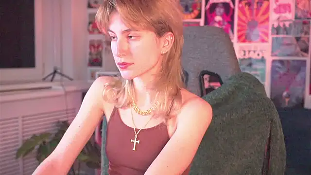 LuxRayi online show from January 2025 06:14:01 AM