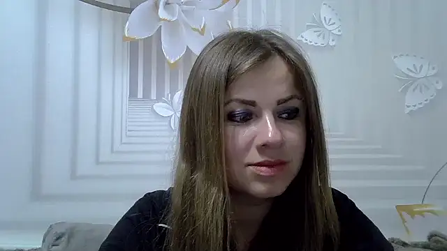 Snapshot of TinaFun4u chatting on May 2026 08:28:01 PM TinaFun4u online show from May 2026 08:28:01 PM