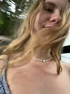 fluffy bunnyxxx online show from December 2024 04:55:02 AM