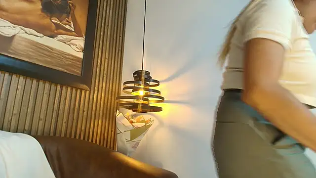 Snapshot of AdharaSmithh chatting on September 2025 07:58:02 PM AdharaSmithh online show from September 2025 07:58:02 PM