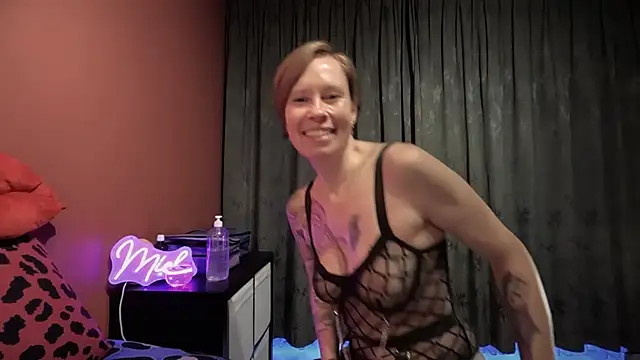 SexyExclusiveflower online show from September 2025 05:07:01 PM