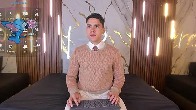 Snapshot of LiamNovak chatting on November 2025 12:05:02 PM LiamNovak online show from November 2025 12:05:02 PM