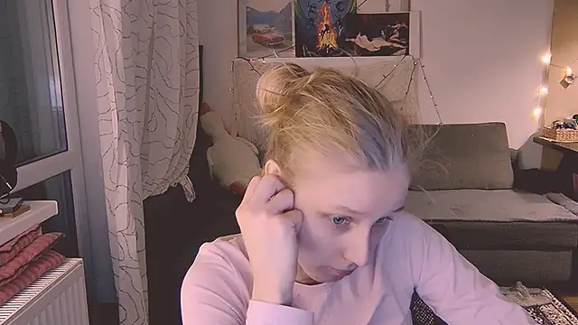 KatiKate online show from February 2025 08:36:02 PM