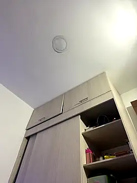 KloheCurvy online show from October 2025 02:47:02 PM