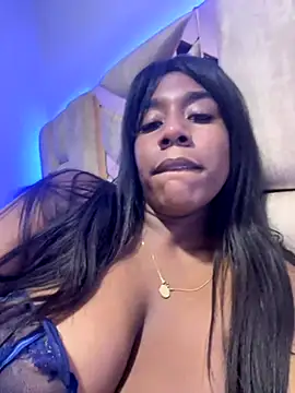 KloheCurvy online show from October 2025 04:11:01 AM