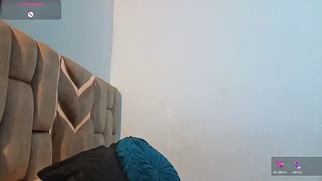 KloheCurvy online show from January 2026 03:06:02 PM