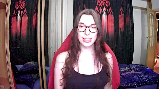 Snapshot of bluerose00 chatting on December 2024 07:06:01 PM bluerose00 online show from December 2024 07:06:01 PM