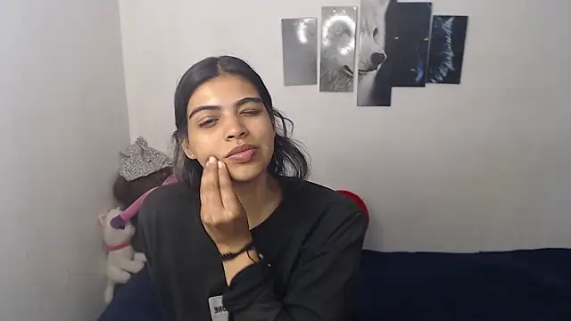 Snapshot of Pocahontas_Princess_ chatting on March 2026 05:49:01 PM Pocahontas Princess online show from March 2026 05:49:01 PM