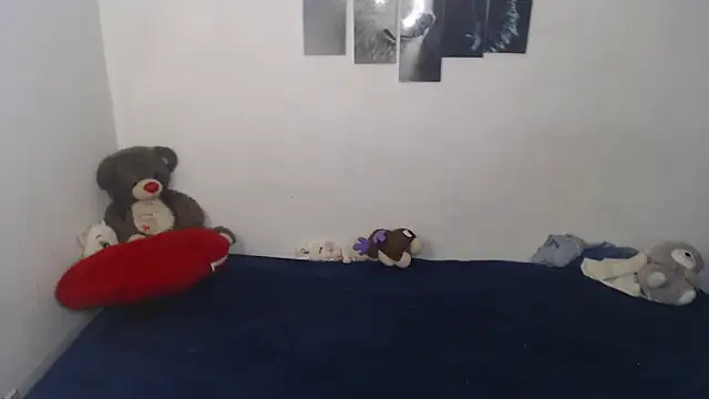 Snapshot of Pocahontas_Princess_ chatting on March 2026 01:16:02 PM Pocahontas Princess online show from March 2026 01:16:02 PM