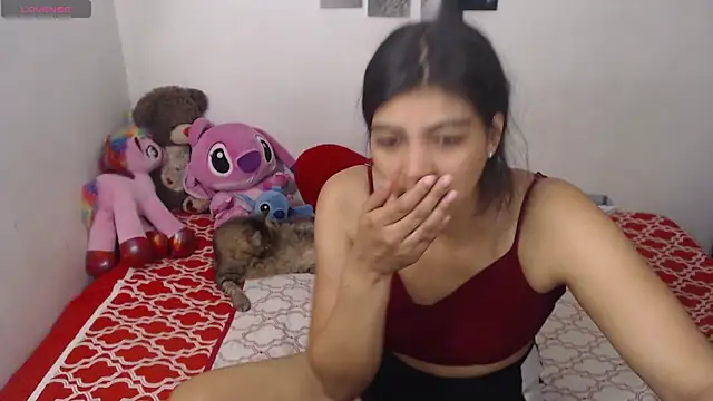 Snapshot of Pocahontas_Princess_ chatting on April 2026 01:39:01 PM Pocahontas Princess online show from April 2026 01:39:01 PM