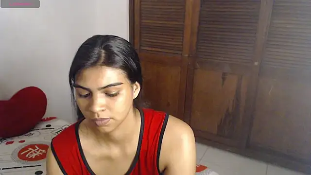 Snapshot of Pocahontas_Princess_ chatting on May 2026 03:46:02 AM Pocahontas Princess online show from May 2026 03:46:02 AM