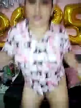 Snapshot of Marilin_Jessie chatting on January 2025 05:54:02 AM Marilin Jessie online show from January 2025 05:54:02 AM