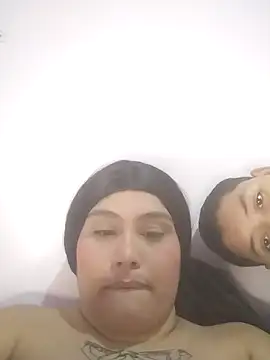 Snapshot of Marilin_Jessie chatting on September 2025 03:29:01 AM Marilin Jessie online show from September 2025 03:29:01 AM