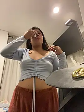 girl anni online show from February 2025 08:42:01 AM