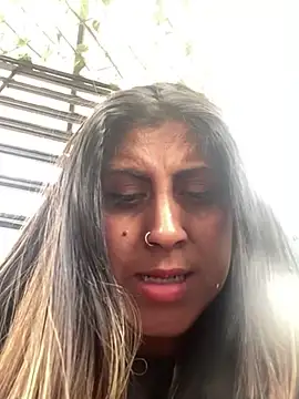 girl anni online show from February 2025 07:49:01 PM