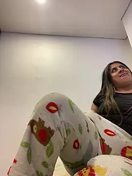 girl anni online show from February 2025 03:28:01 AM