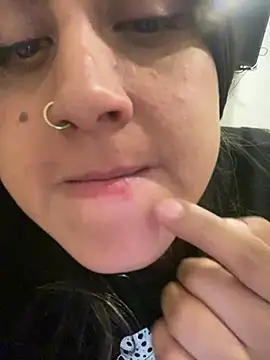 girl anni online show from February 2025 03:34:02 AM
