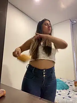 girl anni online show from February 2025 05:04:01 PM