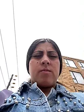 girl anni online show from March 2025 05:39:01 PM