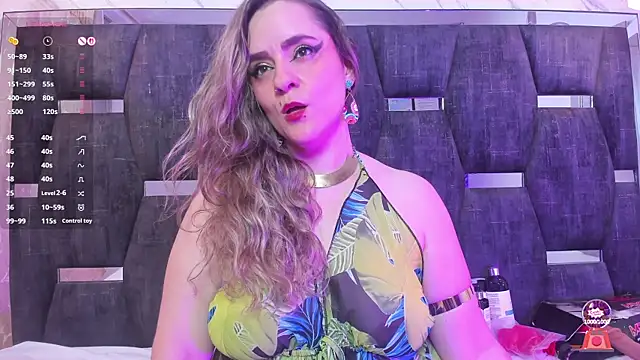 GinnaGrace online show from September 2025 12:54:01 PM