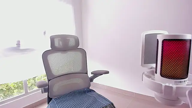 Sakito Tokio online show from December 2025 08:24:02 PM