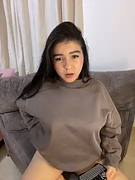 Snapshot of Blancanievess chatting on April 2026 03:06:01 AM Blancanievess online show from April 2026 03:06:01 AM