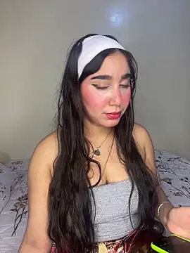 Meryem Queen online show from March 2025 09:48:01 PM