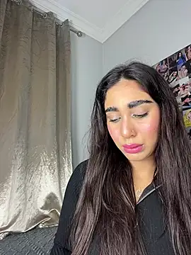 Snapshot of Meryem_Queen chatting on March 2026 03:12:01 AM Meryem Queen online show from March 2026 03:12:01 AM