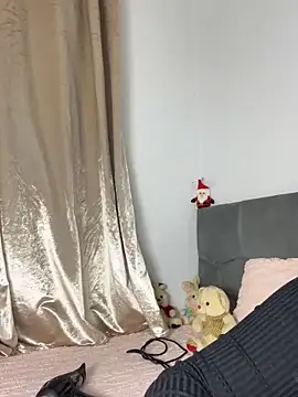 Snapshot of Meryem_Queen chatting on March 2026 09:59:01 PM Meryem Queen online show from March 2026 09:59:01 PM