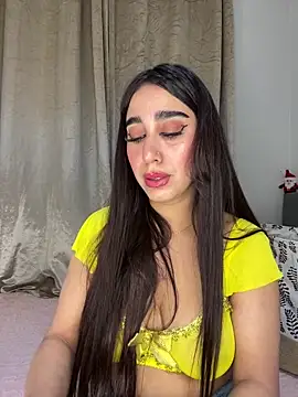 Snapshot of Meryem_Queen chatting on April 2026 10:27:01 PM Meryem Queen online show from April 2026 10:27:01 PM