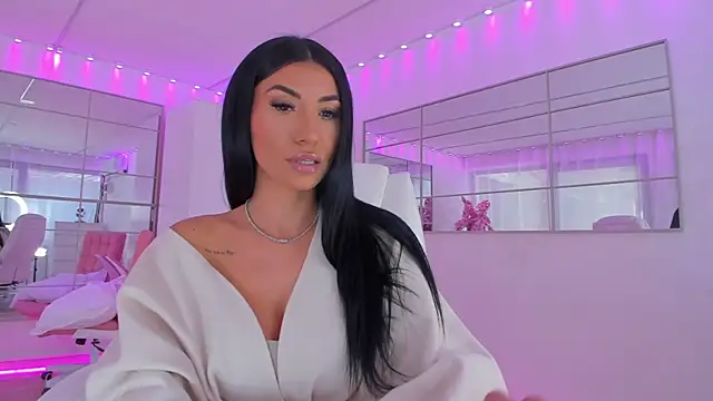 Snapshot of missdiamond_ chatting on April 2026 08:09:02 AM missdiamond online show from April 2026 08:09:02 AM