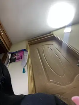 alissonfernandez  online show from February 2026 12:03:01 AM