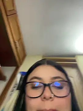 alissonfernandez  online show from March 2026 10:32:02 AM