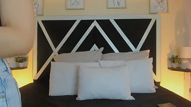 marian pinzon online show from November 2025 02:32:01 AM